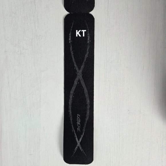 KT Tape Kinesiology Tape Pro Extreme Strips Jet Black 16 Strips - Picture 1 of 2
